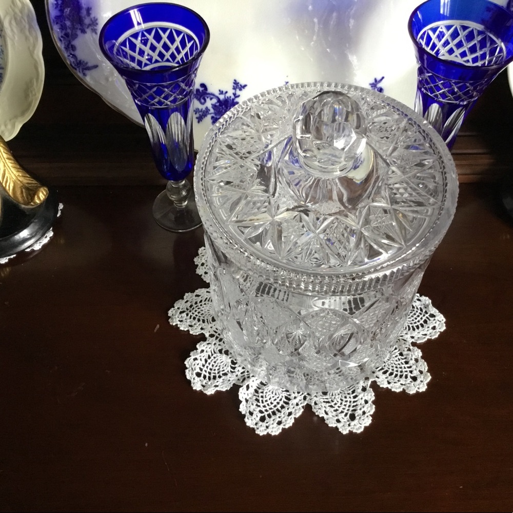 Vintage Crystal Clear Glass Jar with Lid